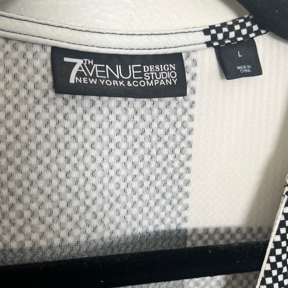 New York & Company Black and White Plaid Blouse - Picture 8 of 8